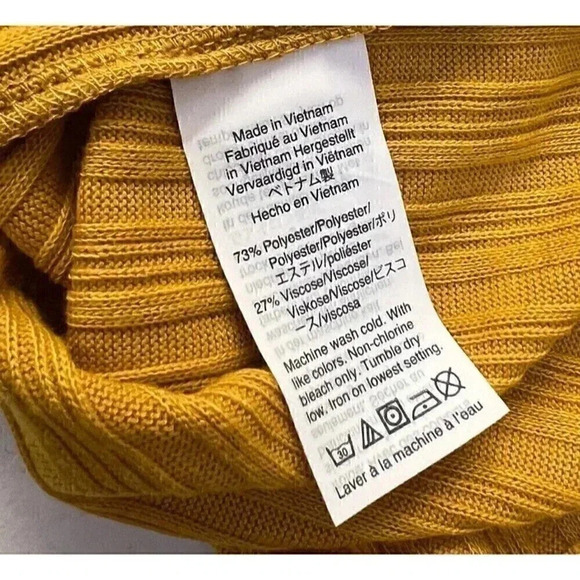 J Crew Turtleneck Long Sleeve Top Womens Size S Yellow Blouse NWT - Picture 5 of 9